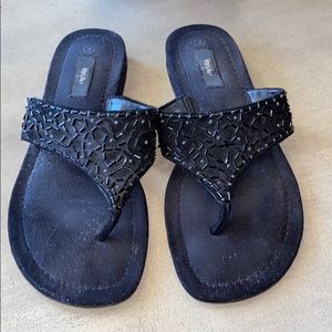 Mossimo Black Beaded Sandals/Flip Flops